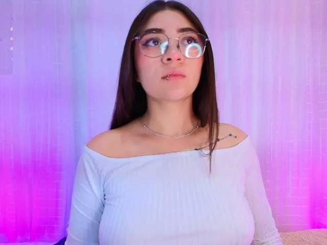 Samii-Evans on BongaCams 