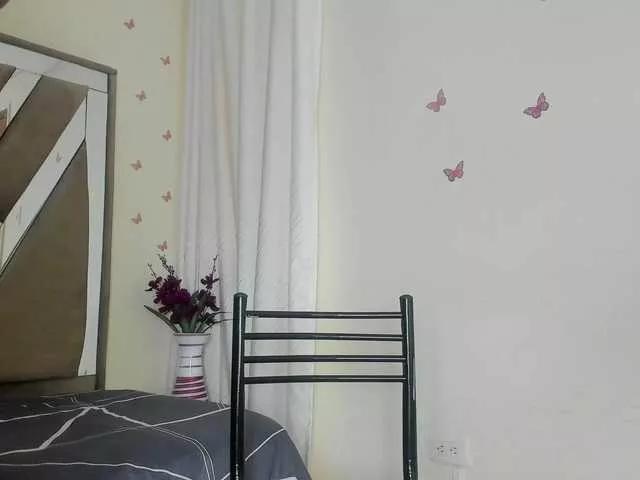 sarawilliams01 on BongaCams 