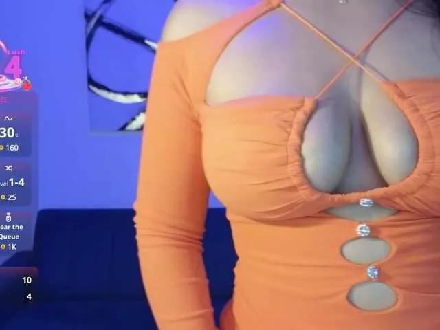 Offline selenaM on BongaCams