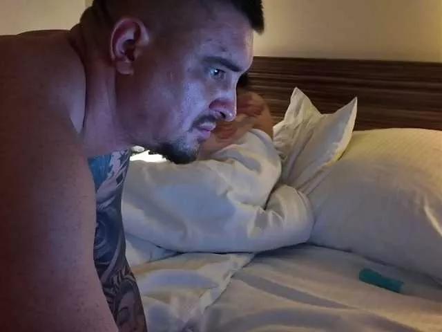 Sexy3couple on BongaCams 