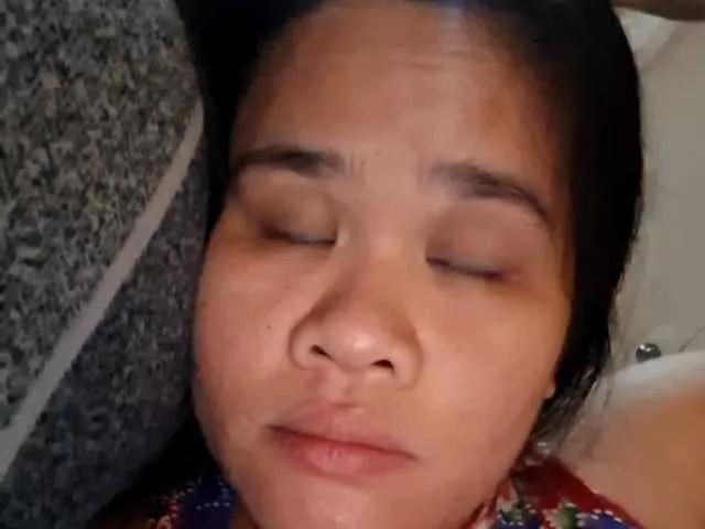 sexyasian27 on BongaCams 