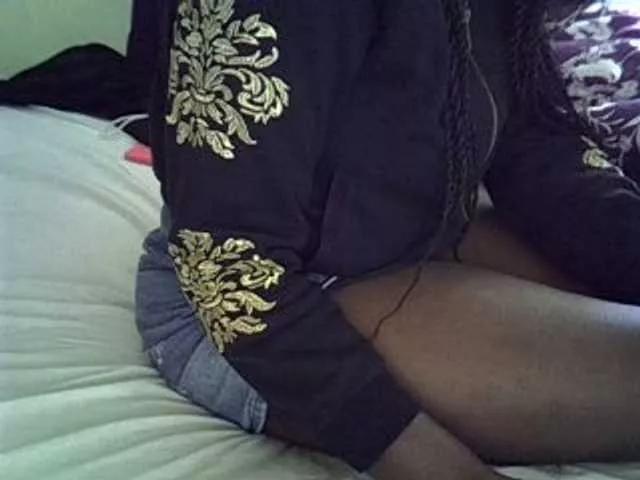 Sexyyves on BongaCams 