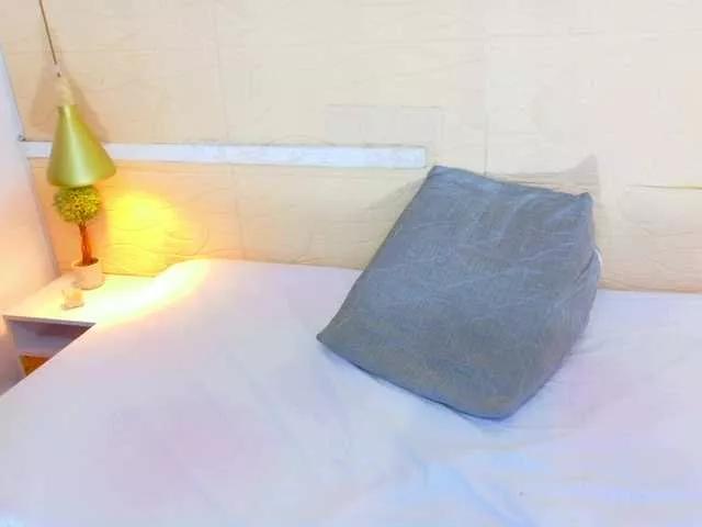 shamira-moore on BongaCams 