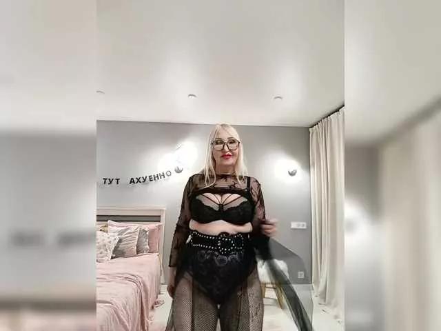 SheilaSweetney on BongaCams 
