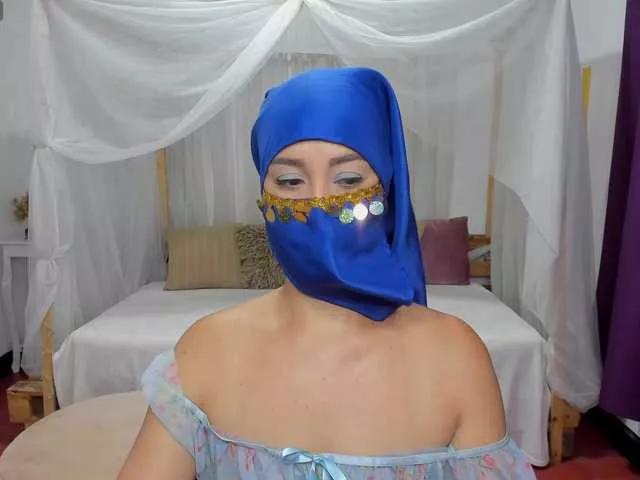 Shirlyrojas on BongaCams 