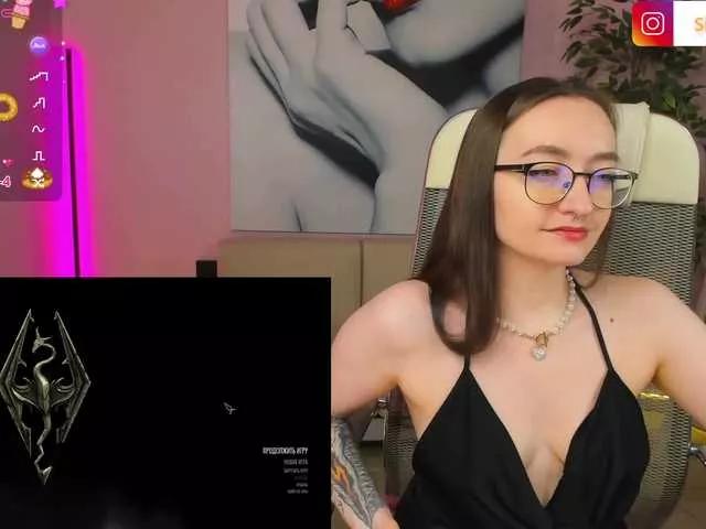 ShiroHeby on BongaCams 