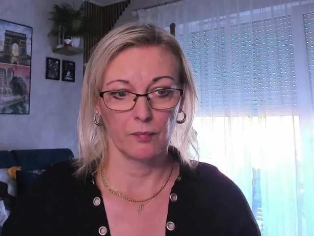 SoftVANESSA on BongaCams 