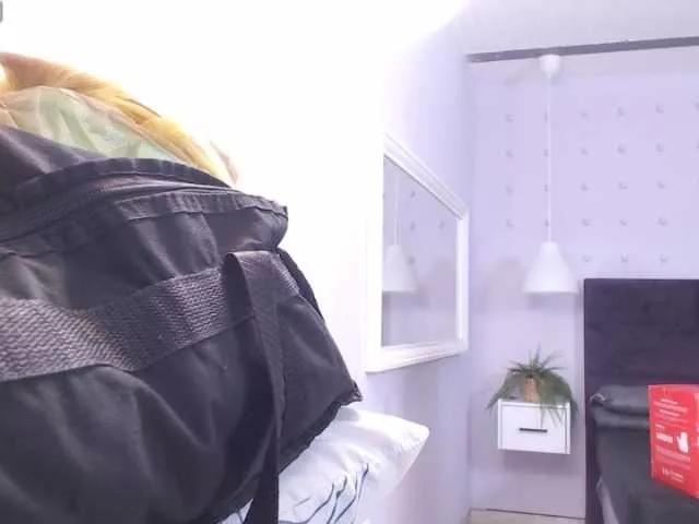 sofytailor on BongaCams 