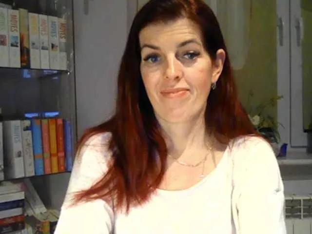 SophieHeart on BongaCams 