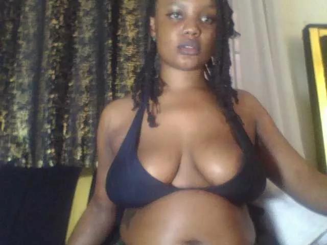 SpicyNessa on BongaCams 