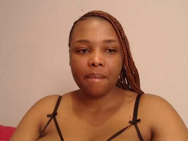 Offline SweetApple on BongaCams