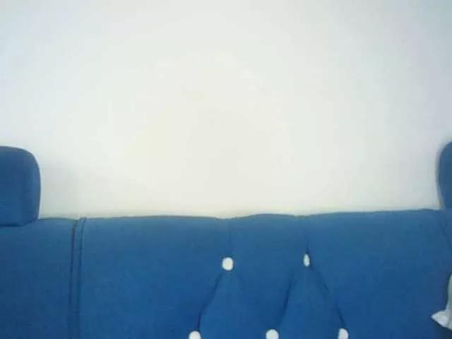sweetberryy on BongaCams 