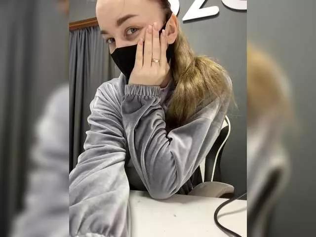 SweetD0lly on BongaCams 