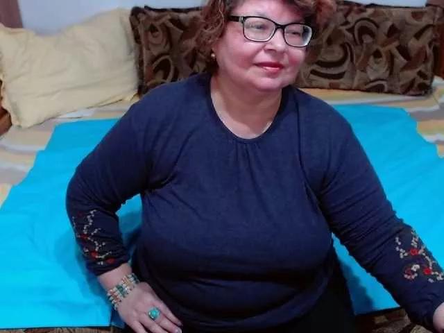 SweetMommaX on BongaCams 