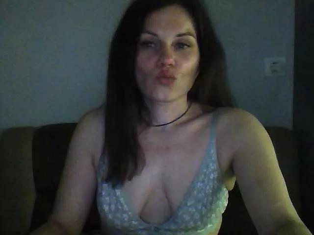 Tanya8 on BongaCams 