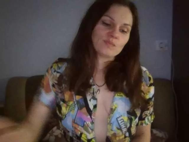 Tanya8 on BongaCams 