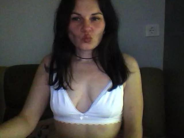 Tanya8 on BongaCams 