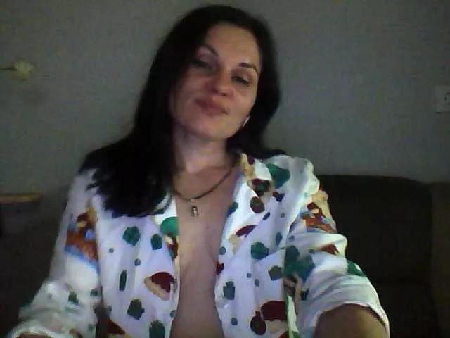 Tanya8 on BongaCams 