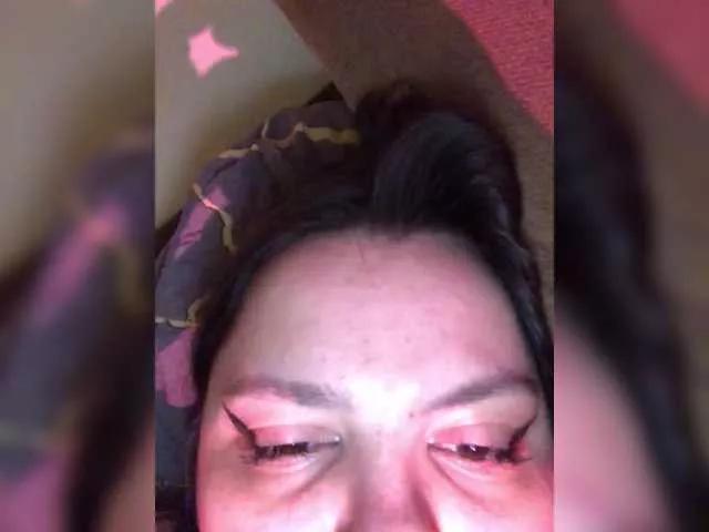 Tinochka9 on BongaCams 