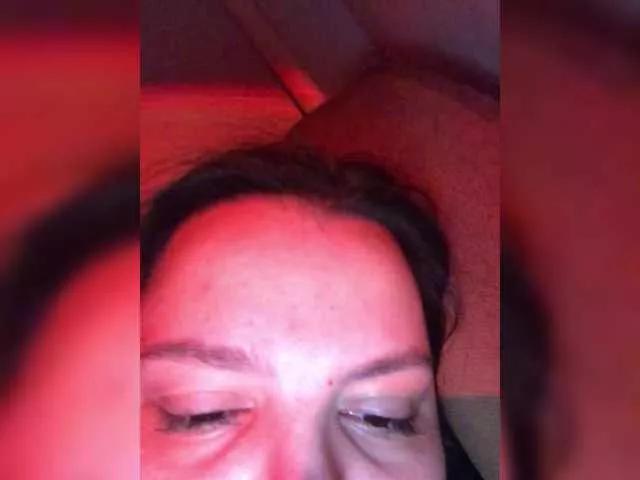 Tinochka9 on BongaCams 