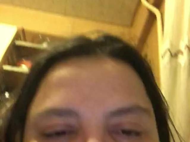 Tinochka9 on BongaCams 