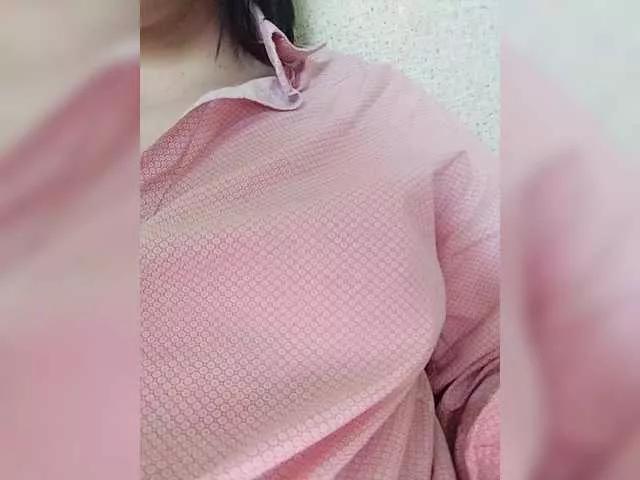 Offline Vanilinika on BongaCams