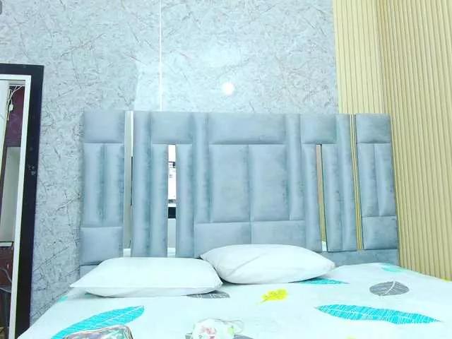 Offline veronicaroose on BongaCams