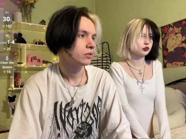 VeryRareTwins on BongaCams 