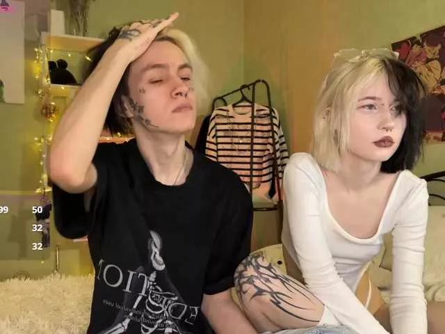 VeryRareTwins on BongaCams 