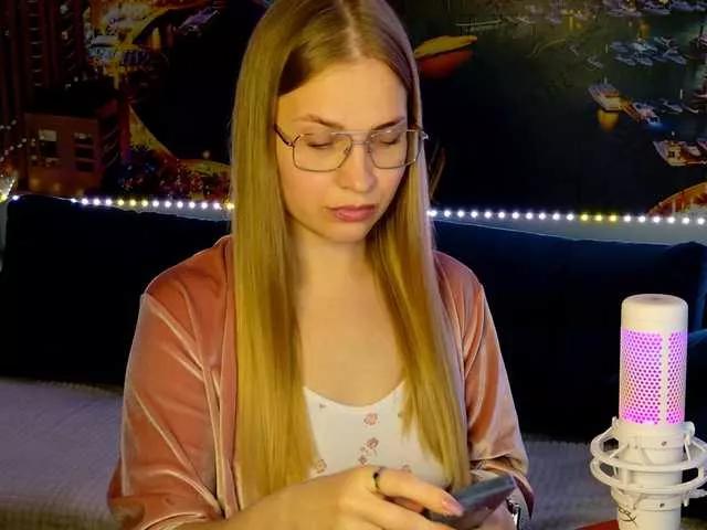 vikascorpik on BongaCams 
