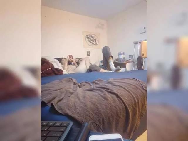 Offline wettt12910 on BongaCams