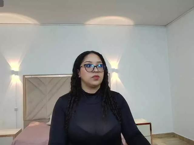 whitney-tay on BongaCams 