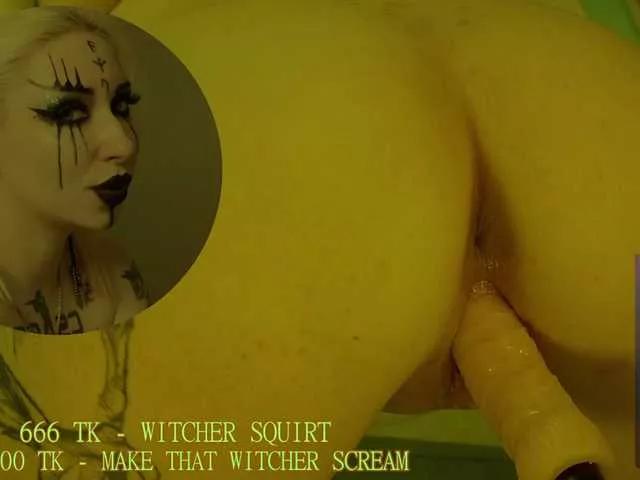Yellowea on BongaCams 