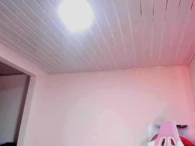 Zamira-Taylor on BongaCams 