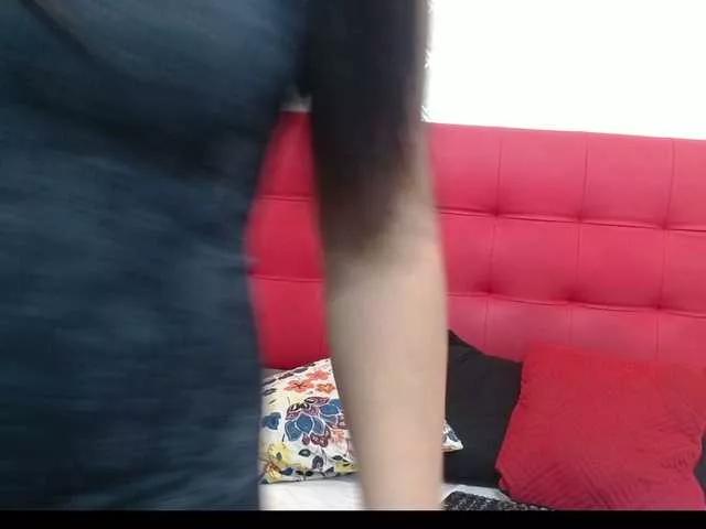 zhamira21 on BongaCams 