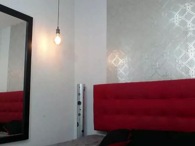 zhamira21 on BongaCams 