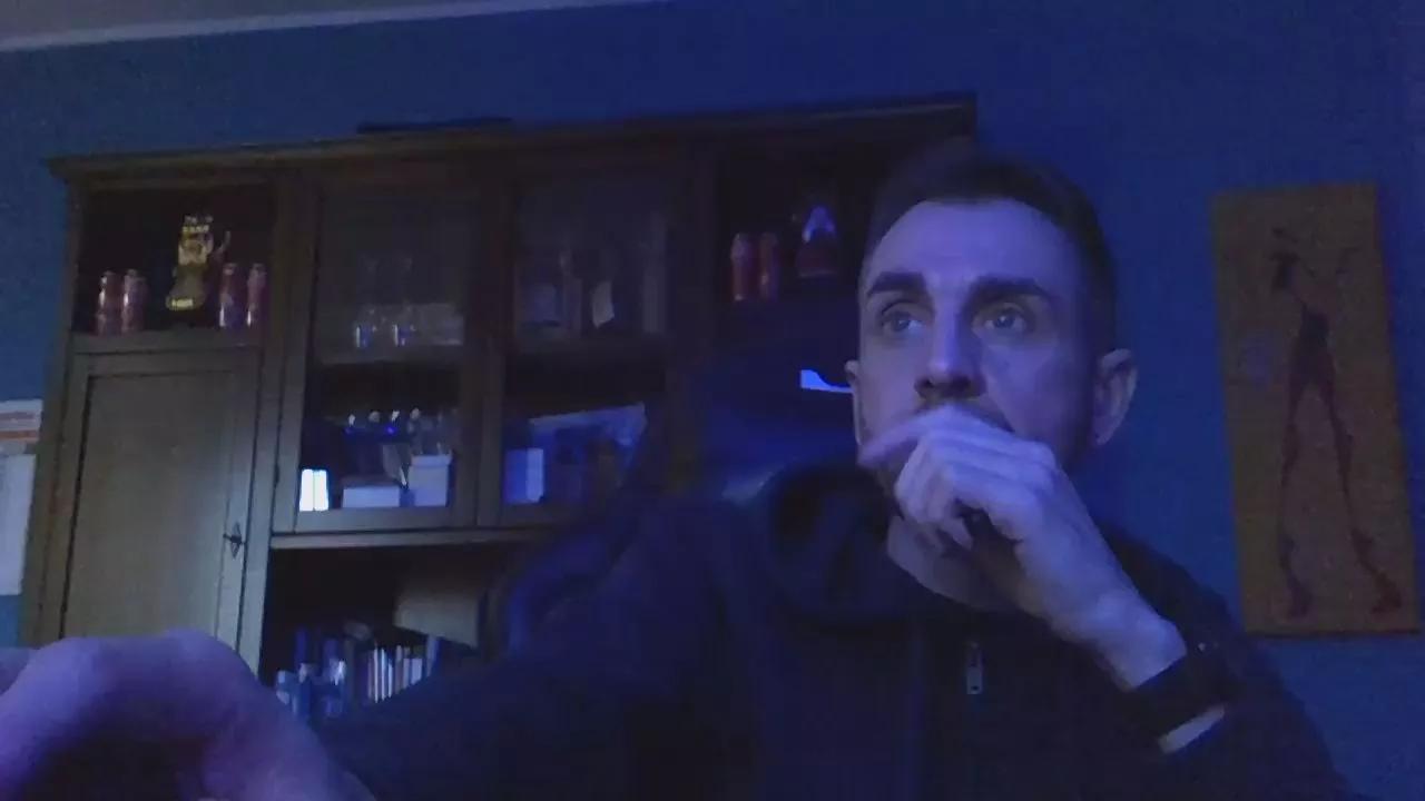 andrew809 on Cam4 
