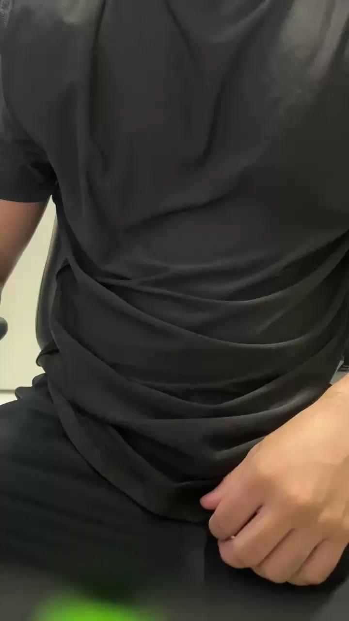 anonimooooooogg on Cam4 