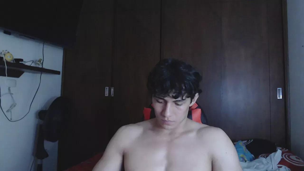 ares_bigcock on Cam4 