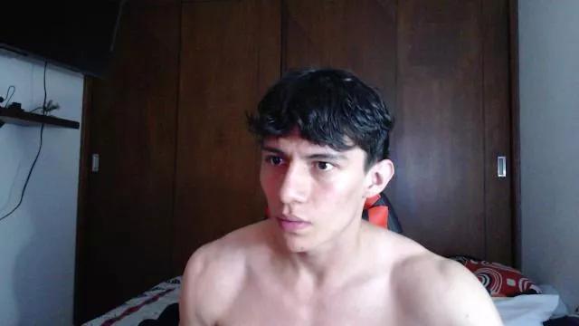 ares_bigcock on Cam4 