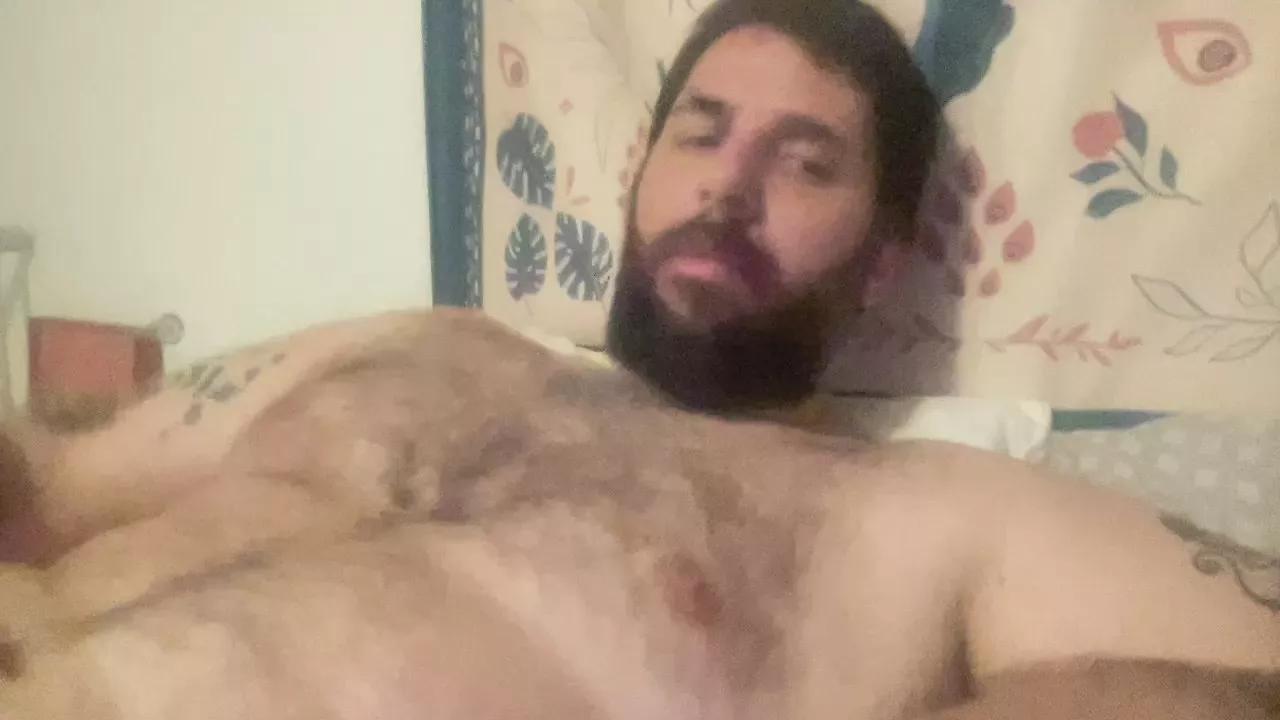 bear3393 on Cam4 
