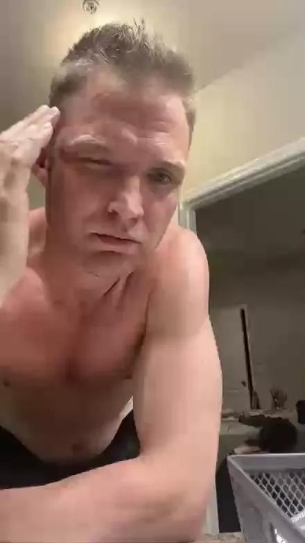 BelowDeck1 on Cam4 