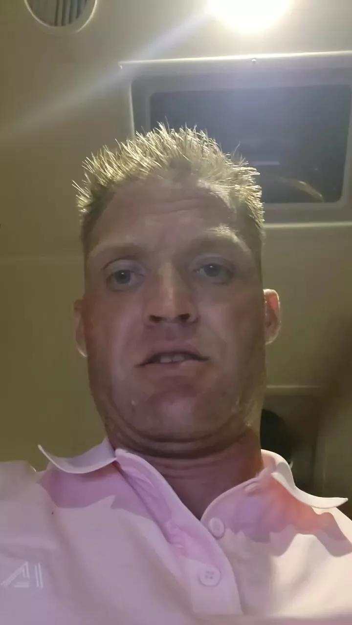 BelowDeck1 on Cam4 