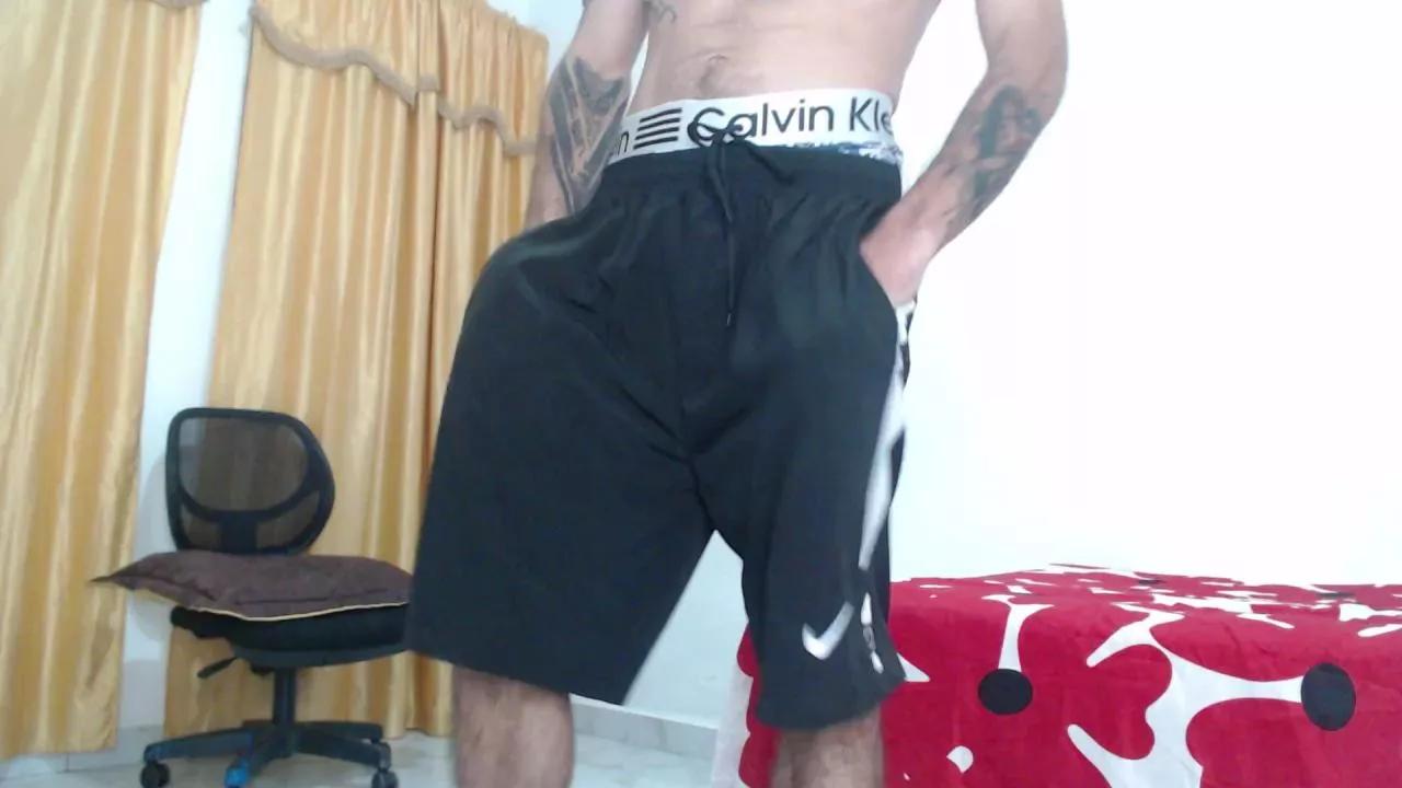 Bigdick_monster on Cam4 