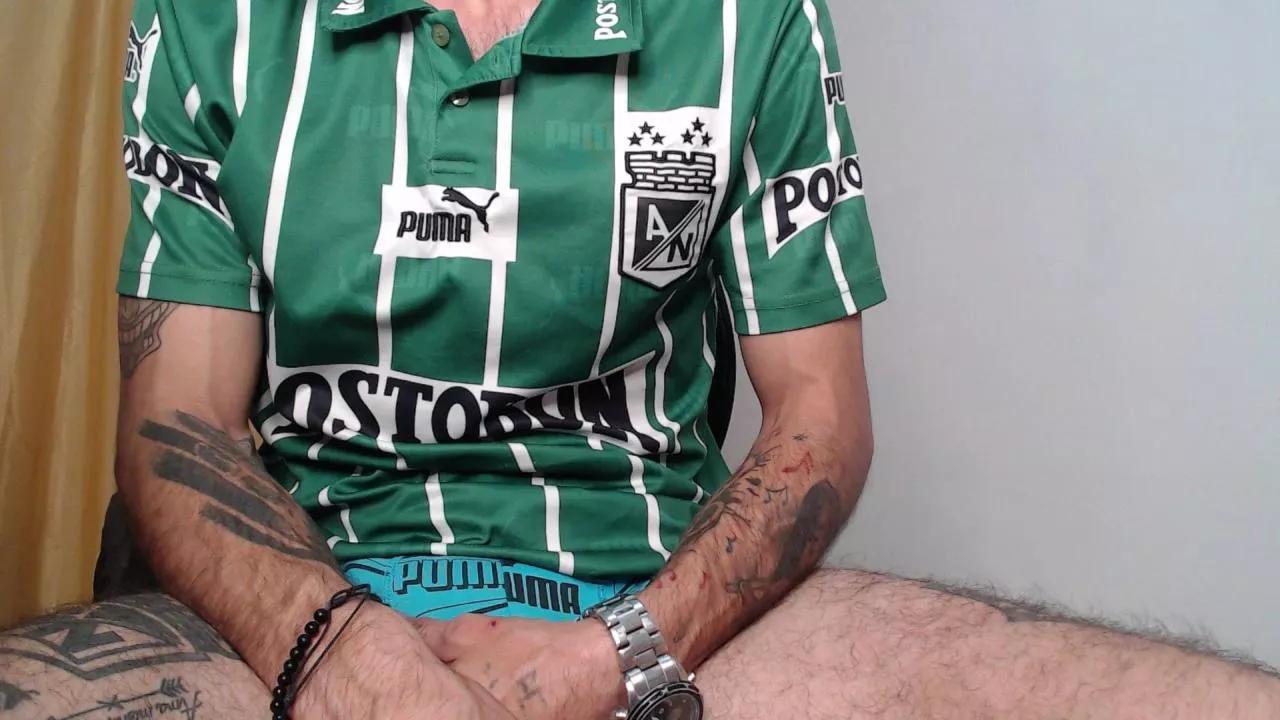 Bigdick_monster on Cam4 