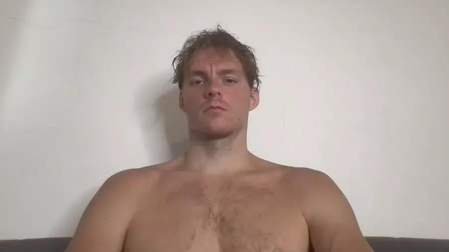 blueyedmonster on Cam4 