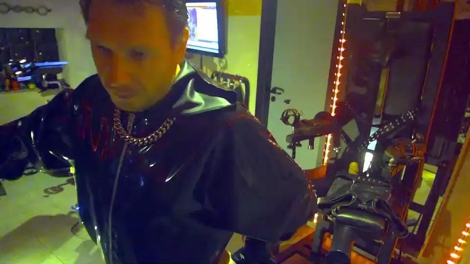 boundgag1 on Cam4 