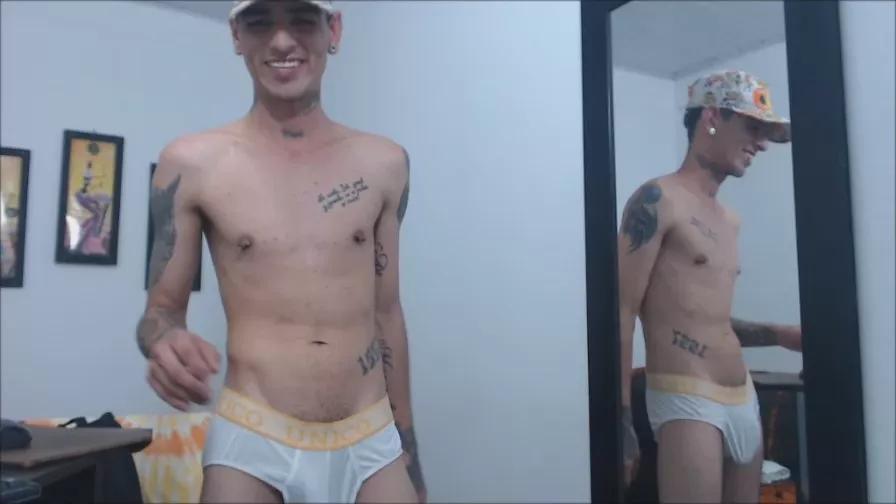 bryannth on Cam4 
