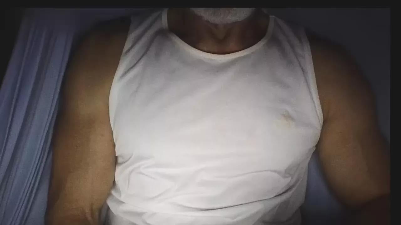 C4pt_Iv4n0v on Cam4 