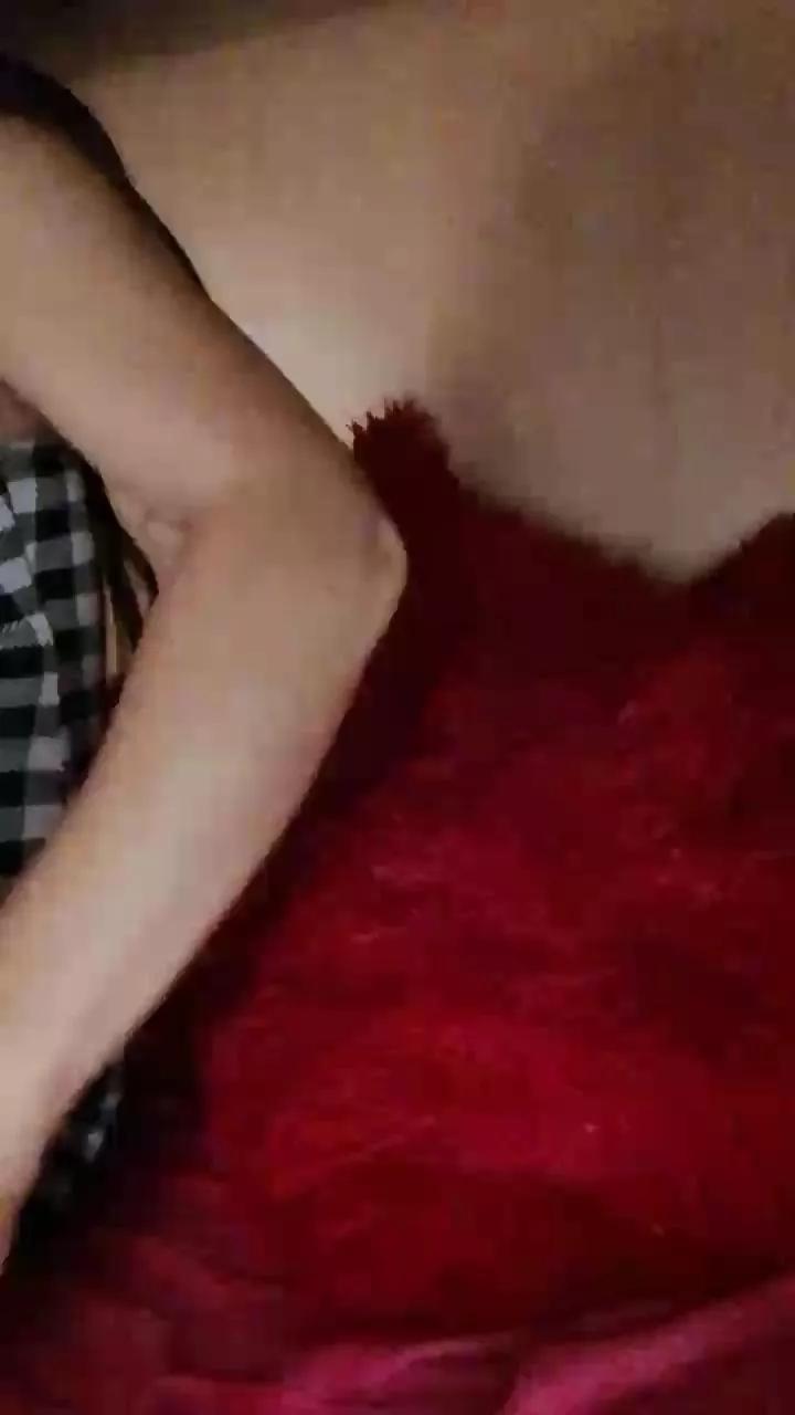 ChryHelena69 on Cam4 